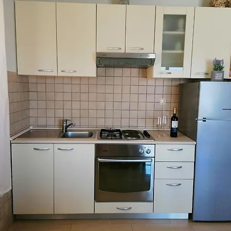 Apartment Blue Dream - Two Bedroom With Terrace And Sea View A1