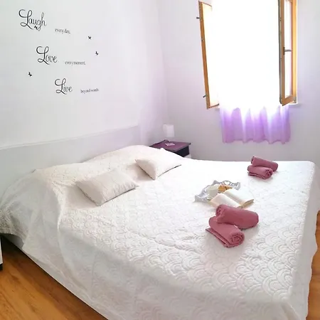 Blue Dream - Two Bedroom With Terrace And Sea View A1 アパート *