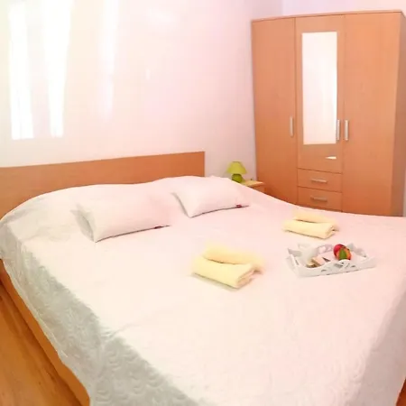 Blue Dream - Two Bedroom With Terrace And Sea View A1