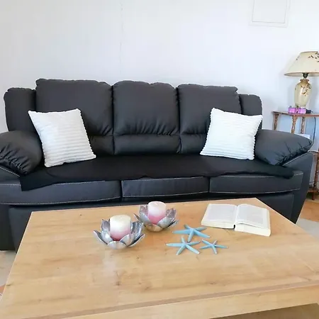 Blue Dream - Two Bedroom With Terrace And Sea View A1 Apartment *