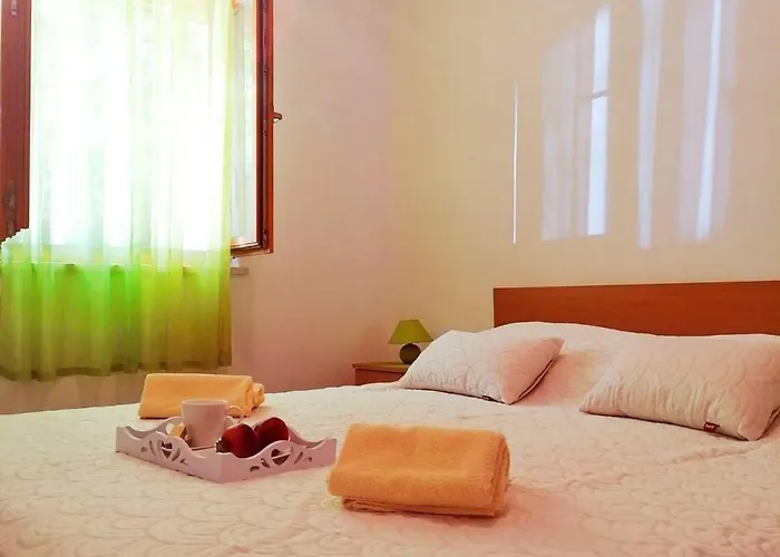 Blue Dream - Two Bedroom With Terrace And Sea View A1 * Putniković