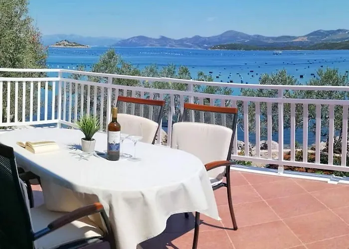 Blue Dream - Two Bedroom With Terrace And Sea View A1 아파트 *